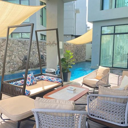 Molly Luxury Private Pool Bungalow茉莉的家豪华私人泳池别墅 Pantai Cenang  Exterior foto